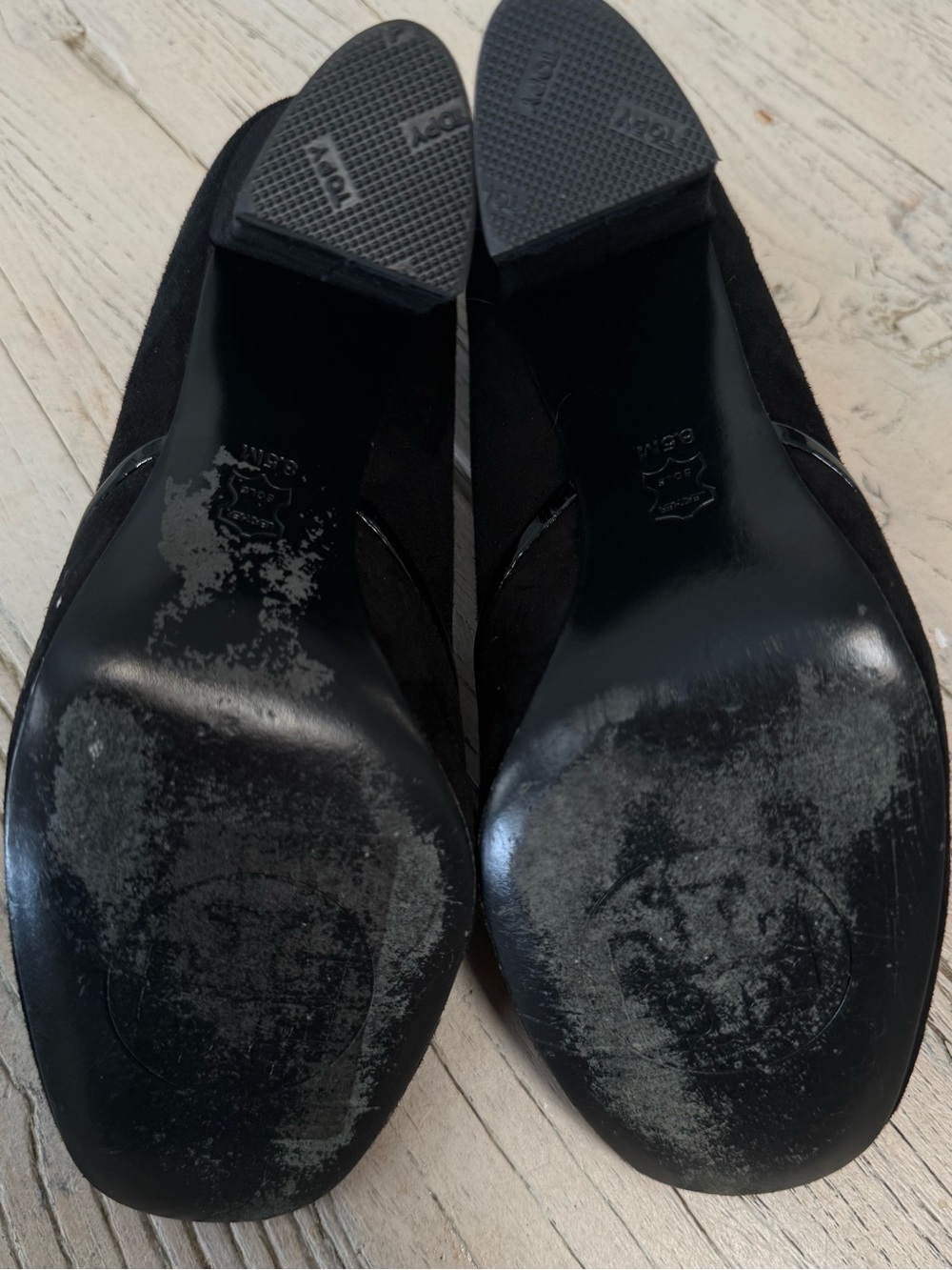 Tory Burch Carissa Embellished Bow Black Suede Pumps Heels 8.5M - Picture 8 of 11